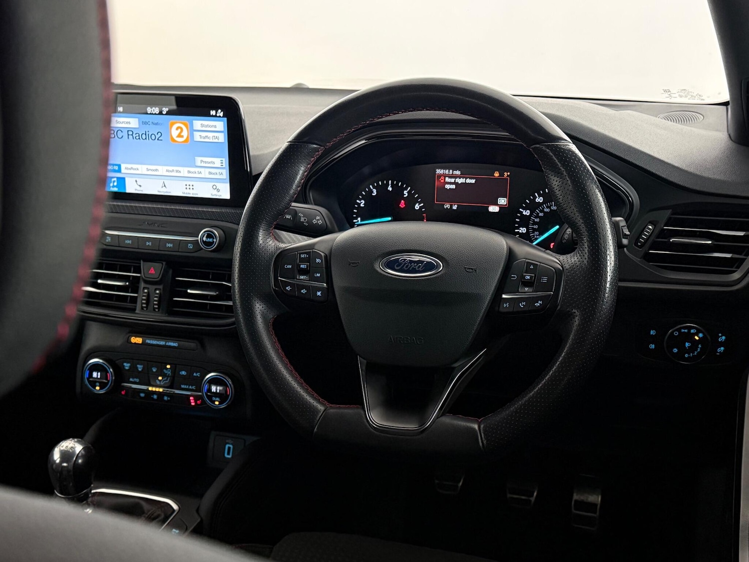 Used Ford Focus 2018 for sale - 77246927: Photo 12