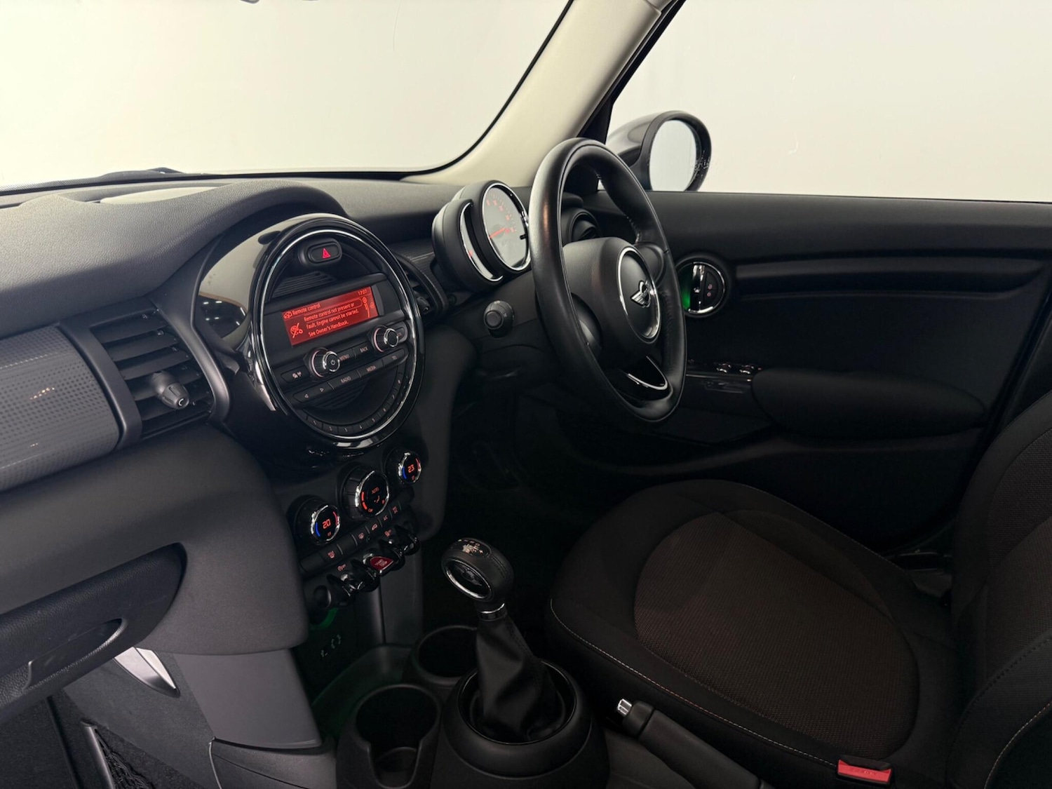 Used MINI Hatch 2017 for sale - 76467406: Photo 16