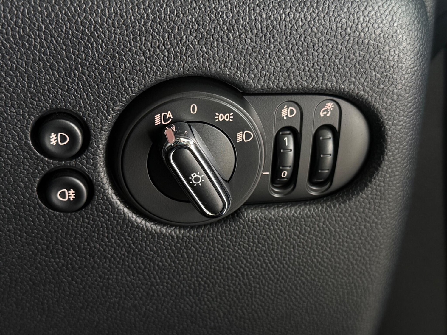 Used MINI Hatch 2017 for sale - 76467406: Photo 22