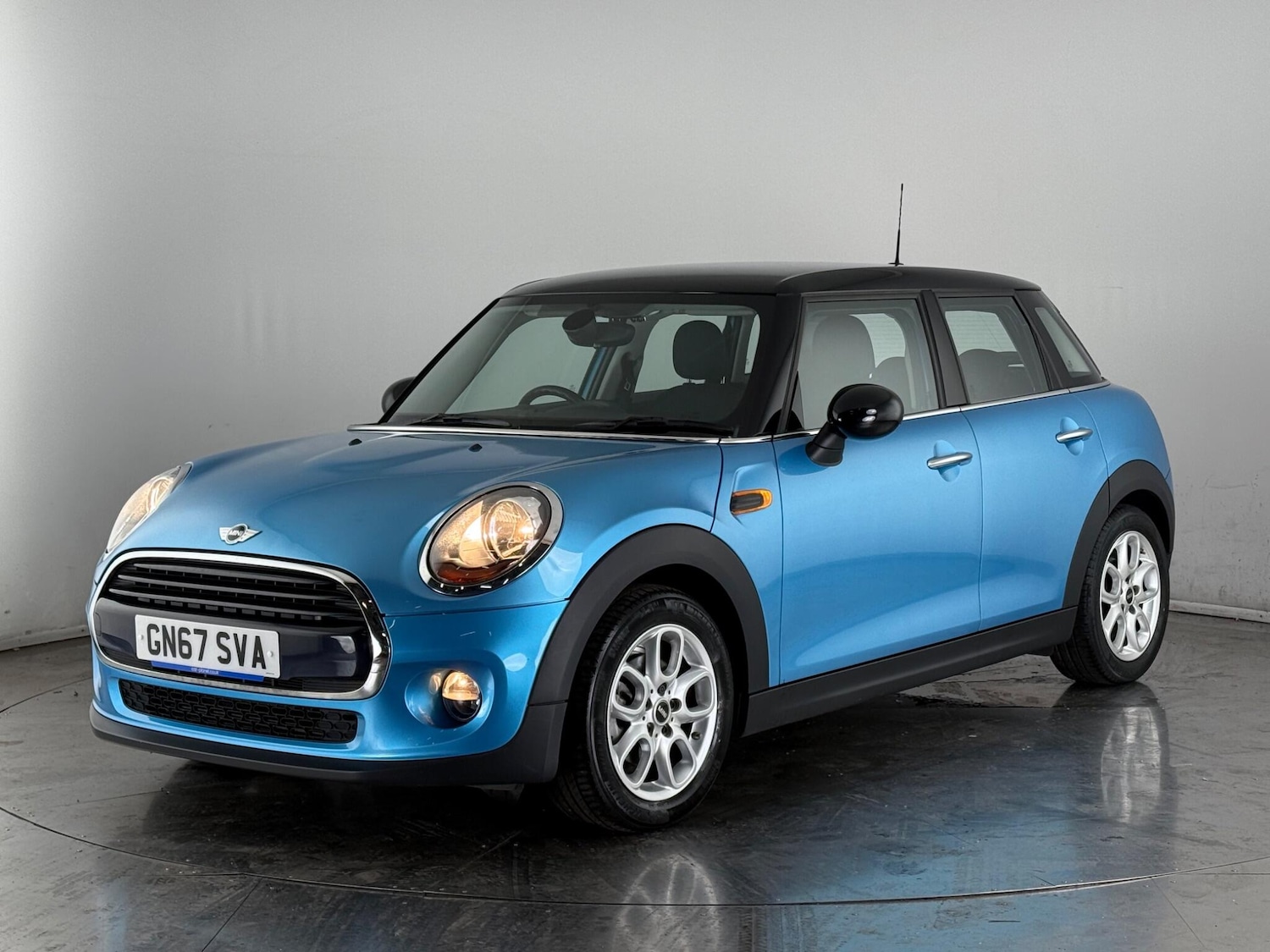 Used MINI Hatch 2017 for sale - 76467406: Photo 3