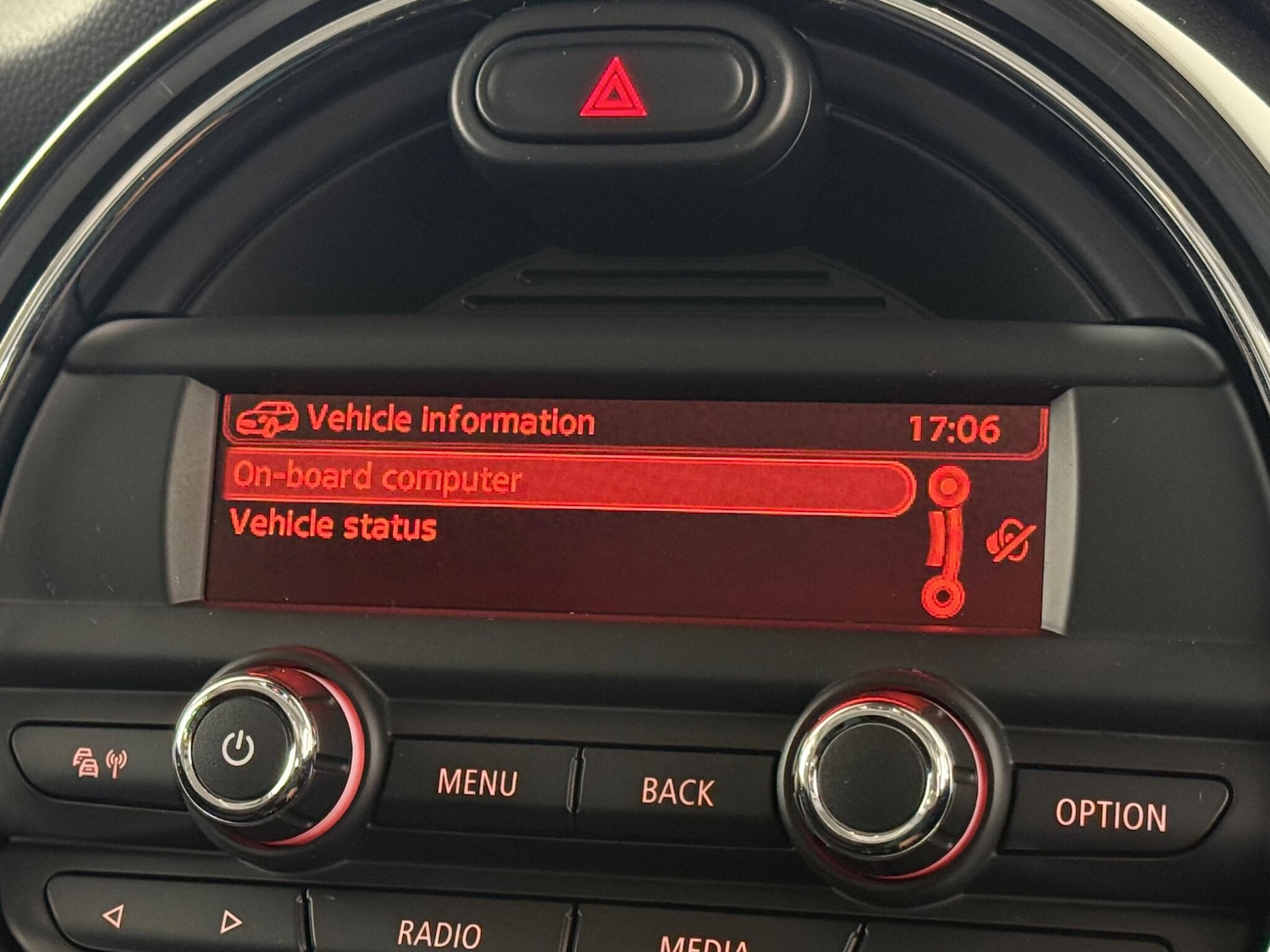 Used MINI Hatch 2017 for sale - 76467406: Photo 33