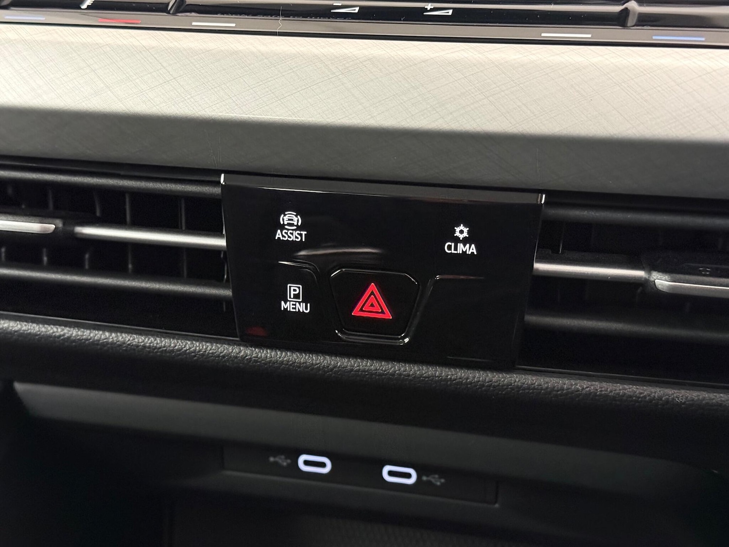 Used Volkswagen Golf 2020 for sale - 77893152: Photo 34