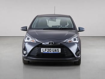 Used Toyota Yaris 2020 for sale - 79189169: Photo