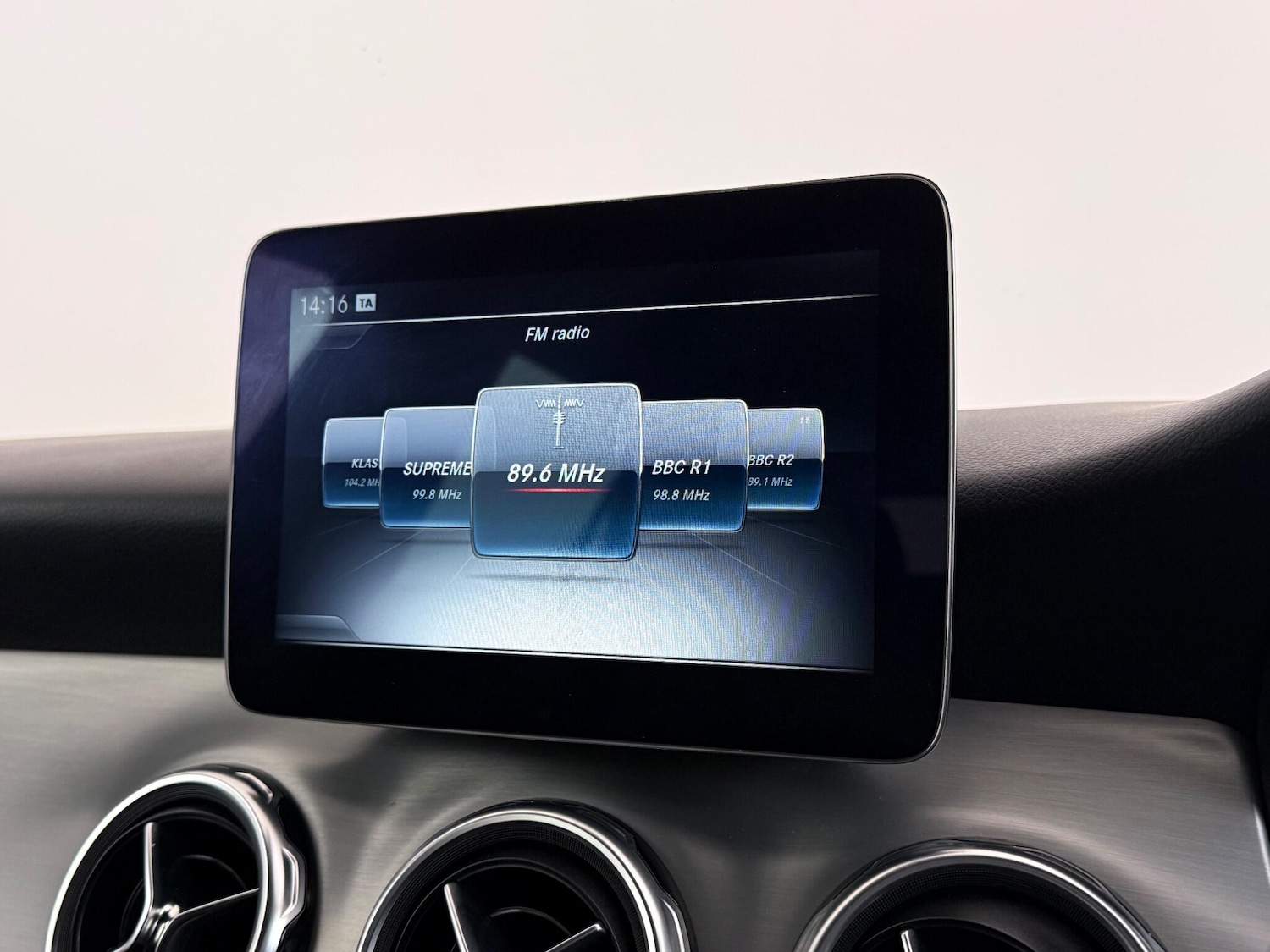 Used Mercedes-Benz GLA 2017 for sale - 77216444: Photo 30