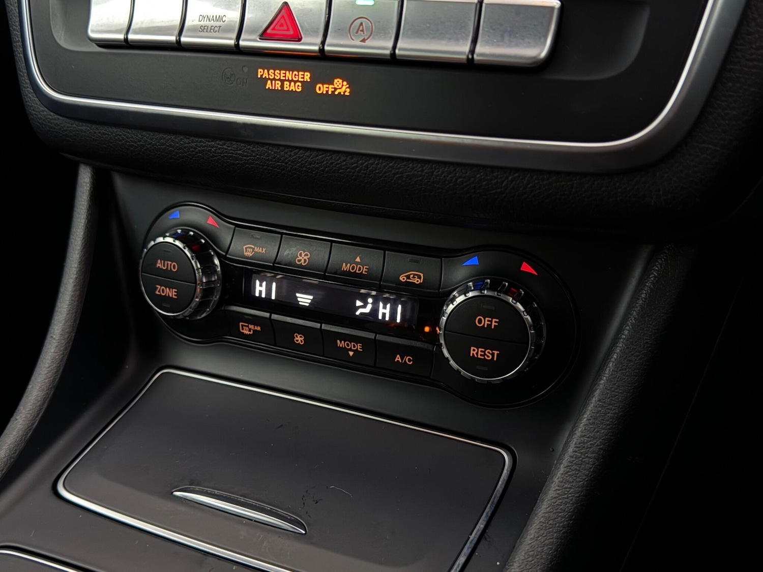 Used Mercedes-Benz GLA 2017 for sale - 77216444: Photo 32