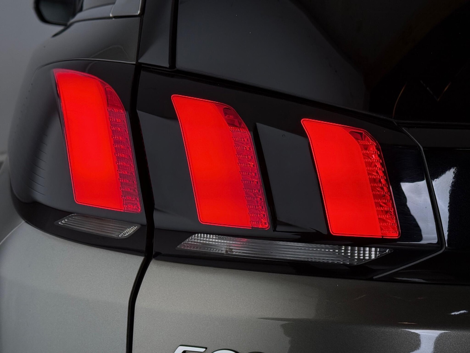 Used Peugeot 5008 2020 for sale - 77246874: Photo 8