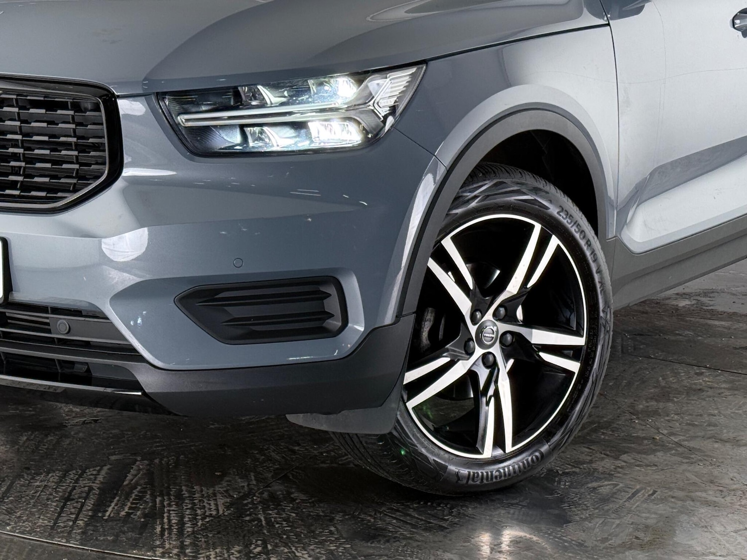 Used Volvo XC40 2022 for sale - 77182890: Photo 36