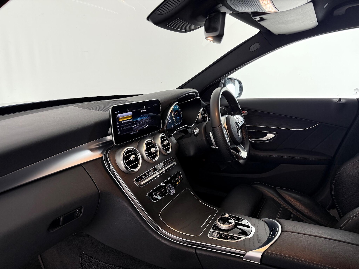 Used Mercedes-Benz C Class 2019 for sale - 76786708: Photo 17