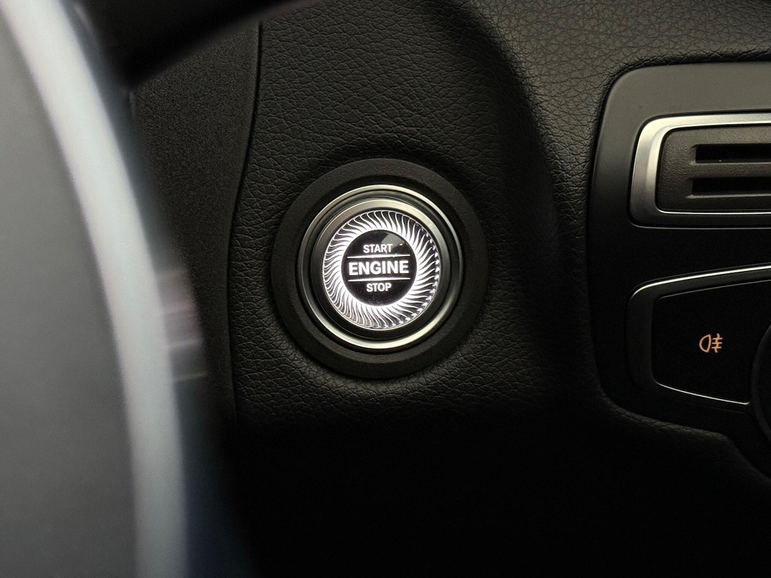 Used Mercedes-Benz C Class 2019 for sale - 76786708: Photo 26