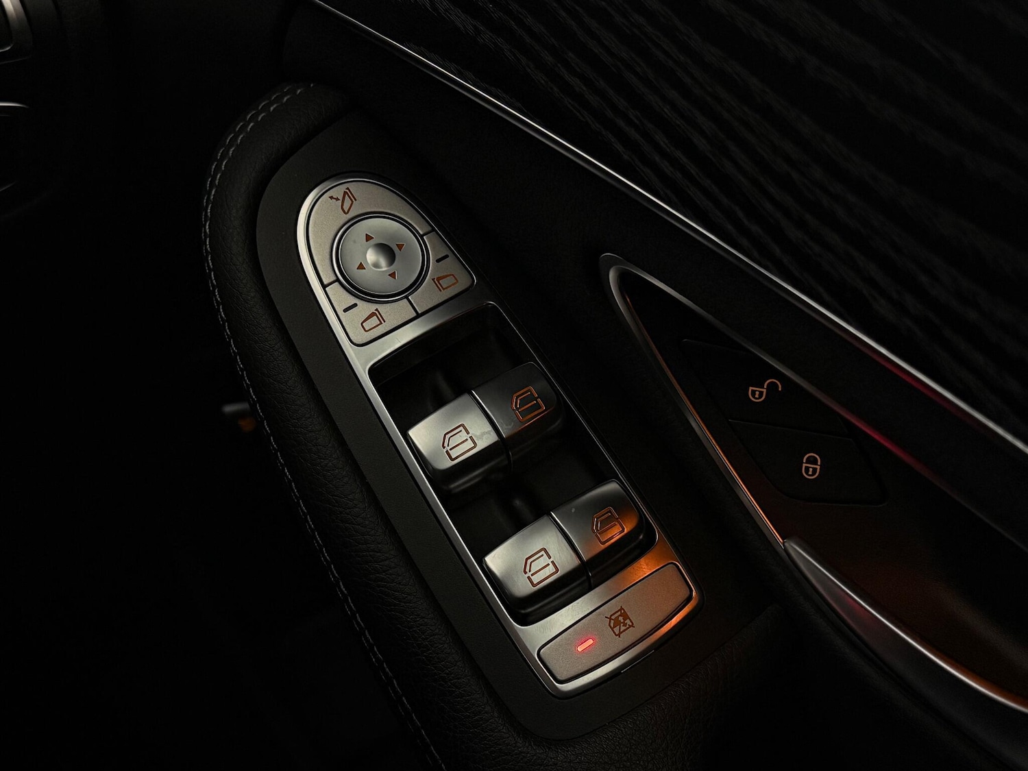 Used Mercedes-Benz C Class 2019 for sale - 76786708: Photo 30