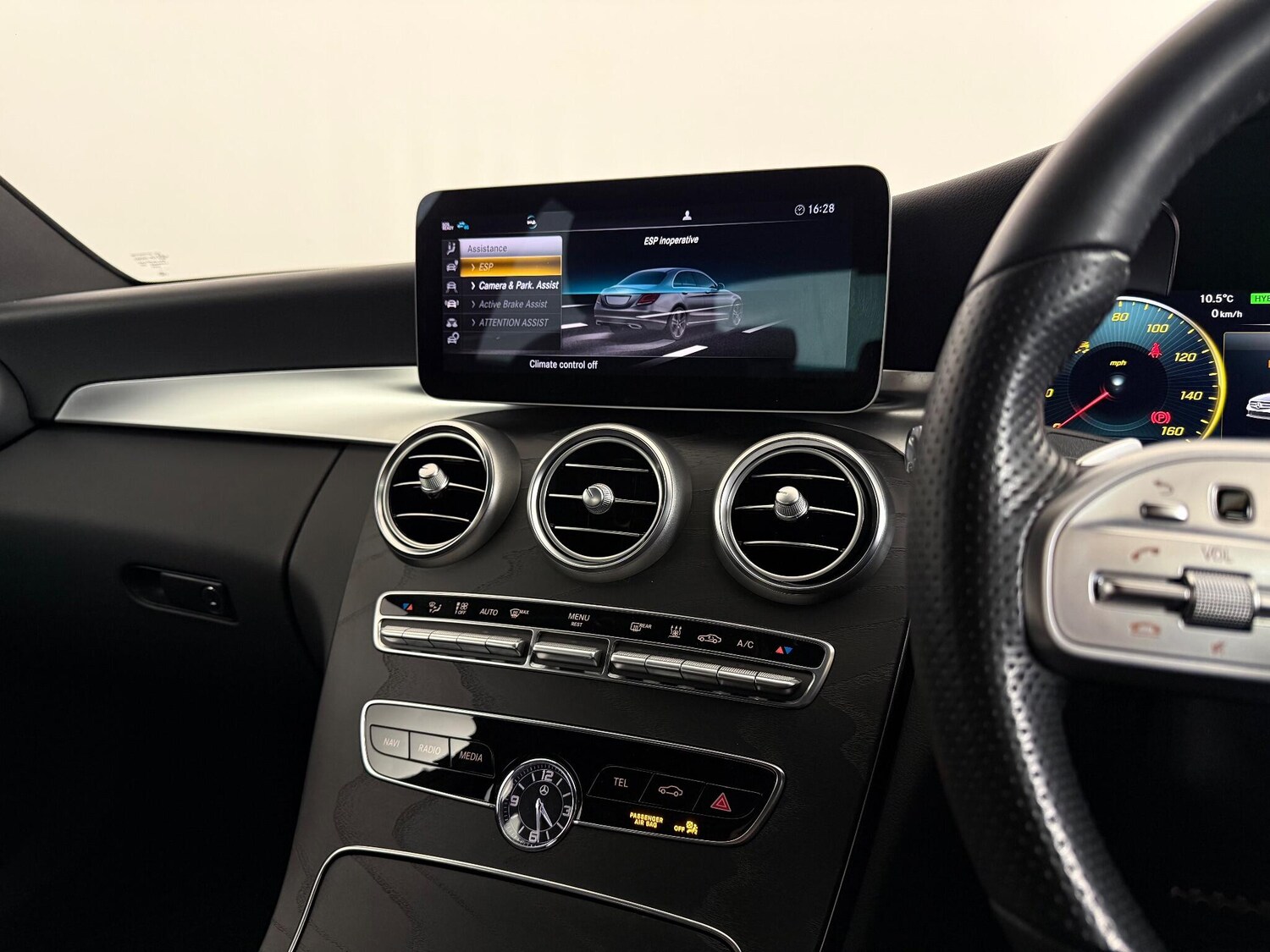 Used Mercedes-Benz C Class 2019 for sale - 76786708: Photo 44