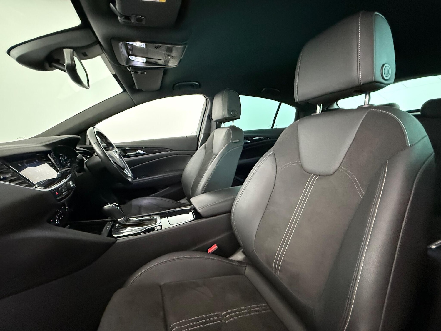 Used Vauxhall Insignia 2021 for sale - 77260589: Photo 12