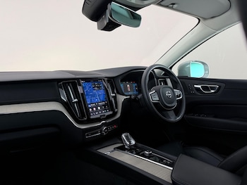 Used Volvo XC60 2022 for sale - 79441910: Photo