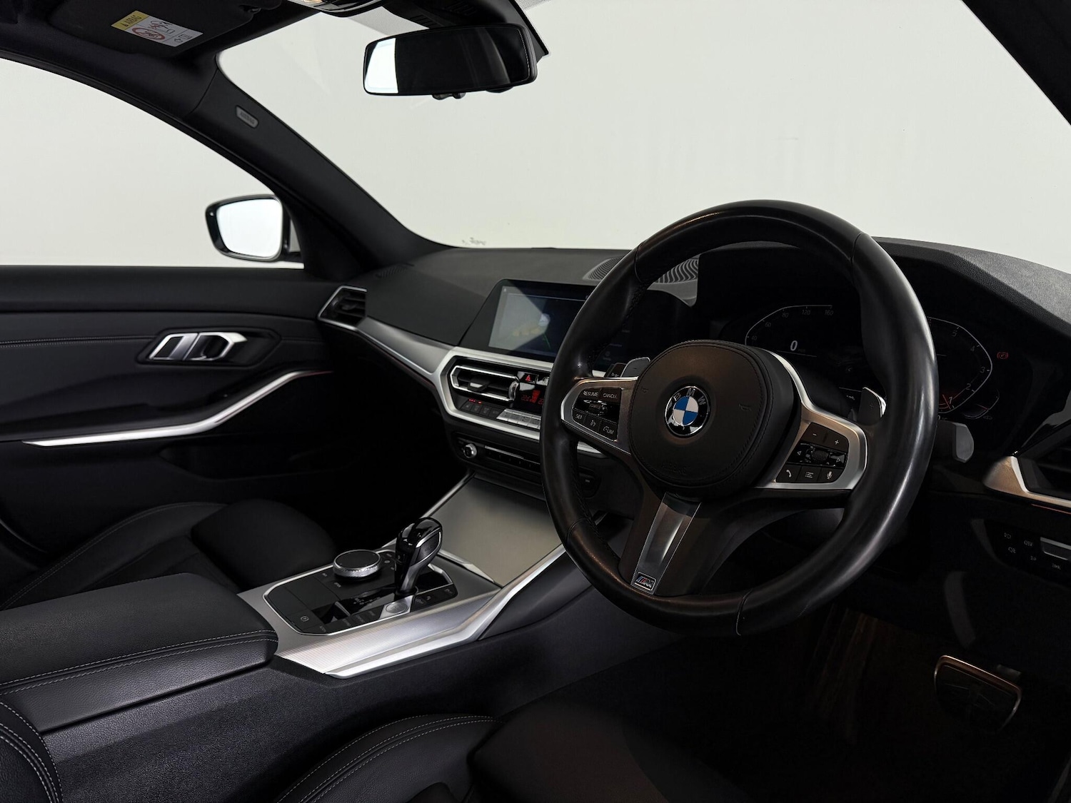 Used BMW 3 Series 2019 for sale - 77216637: Photo 11