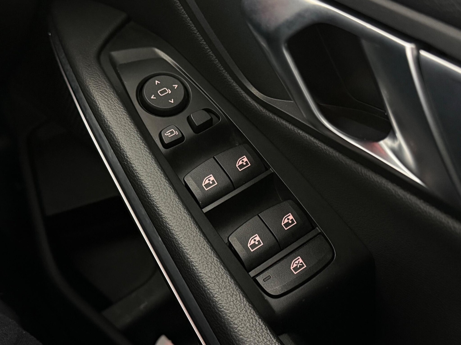 Used BMW 3 Series 2019 for sale - 77216637: Photo 22