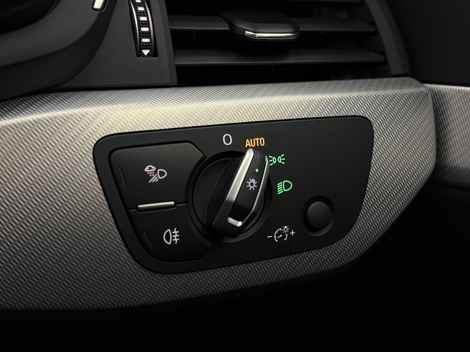 Used Audi A4 2022 for sale - 77246097: Photo 22