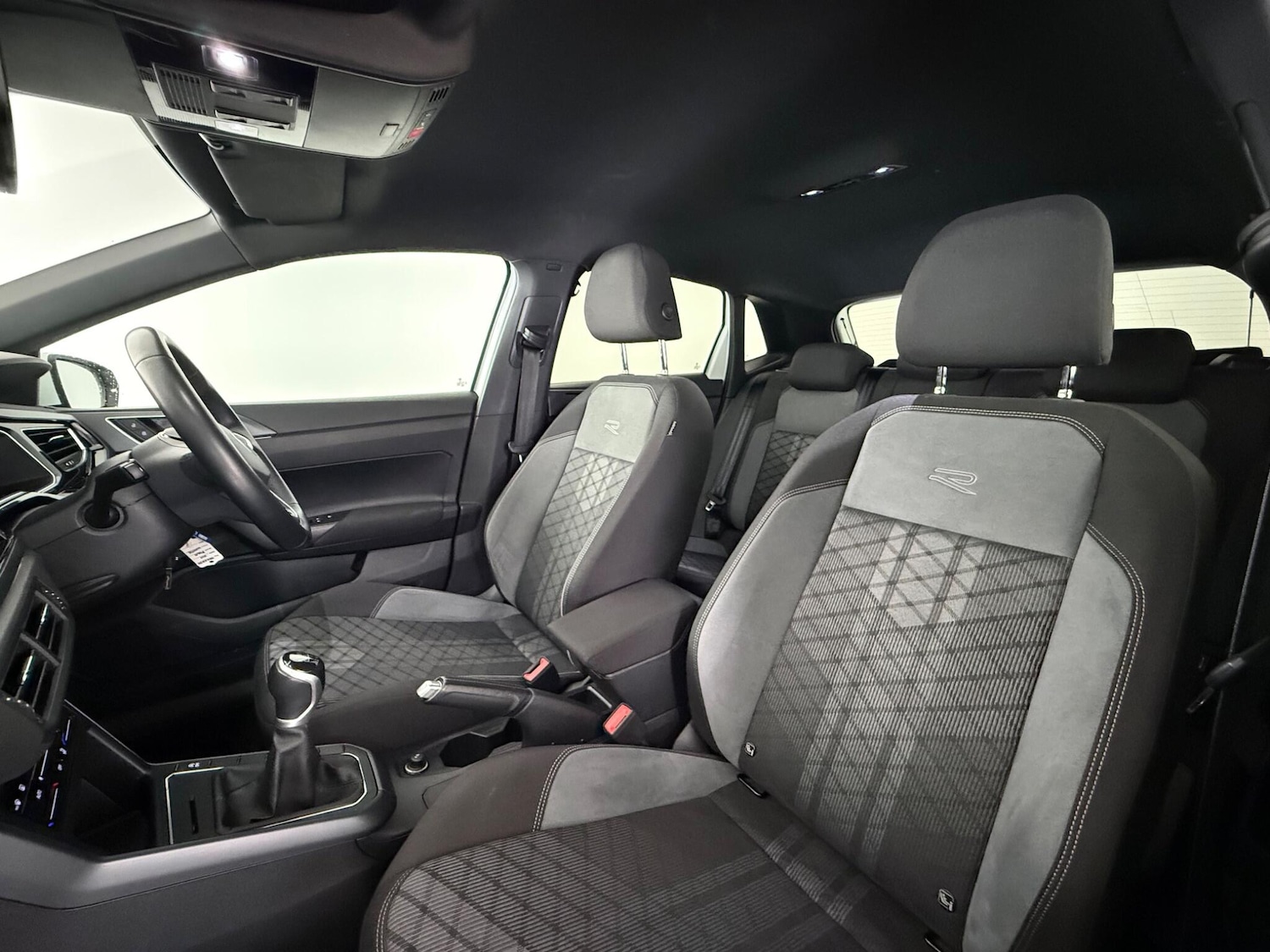 Used Volkswagen Polo 2022 for sale - 77672079: Photo 14