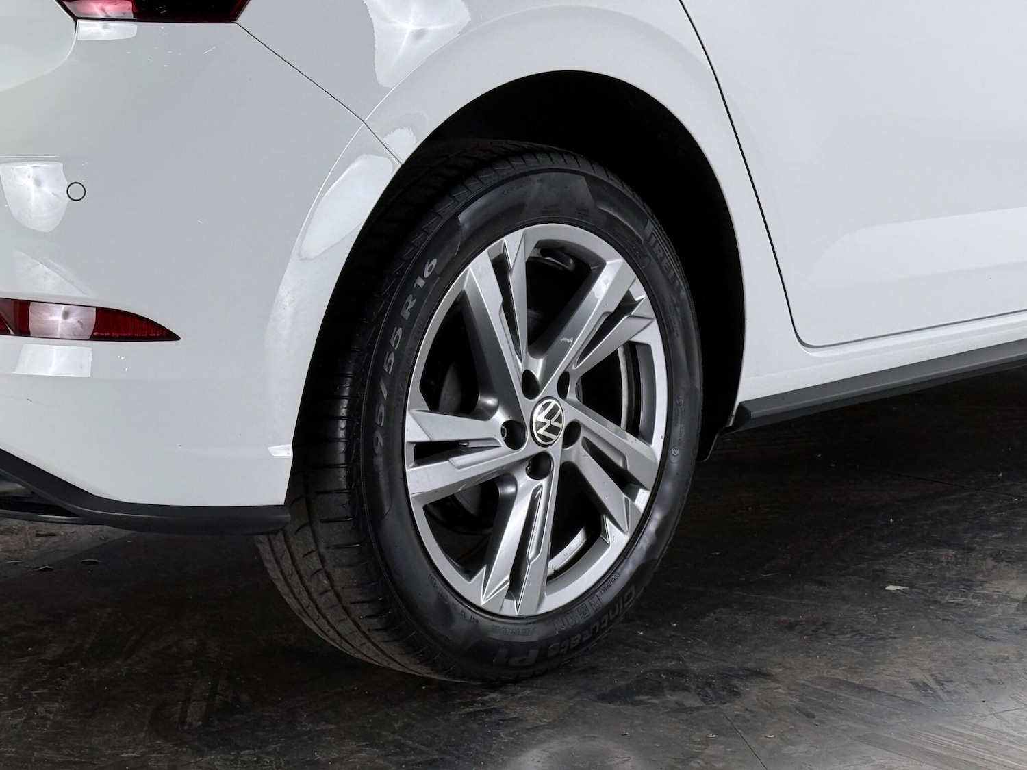 Used Volkswagen Polo 2022 for sale - 77672079: Photo 9