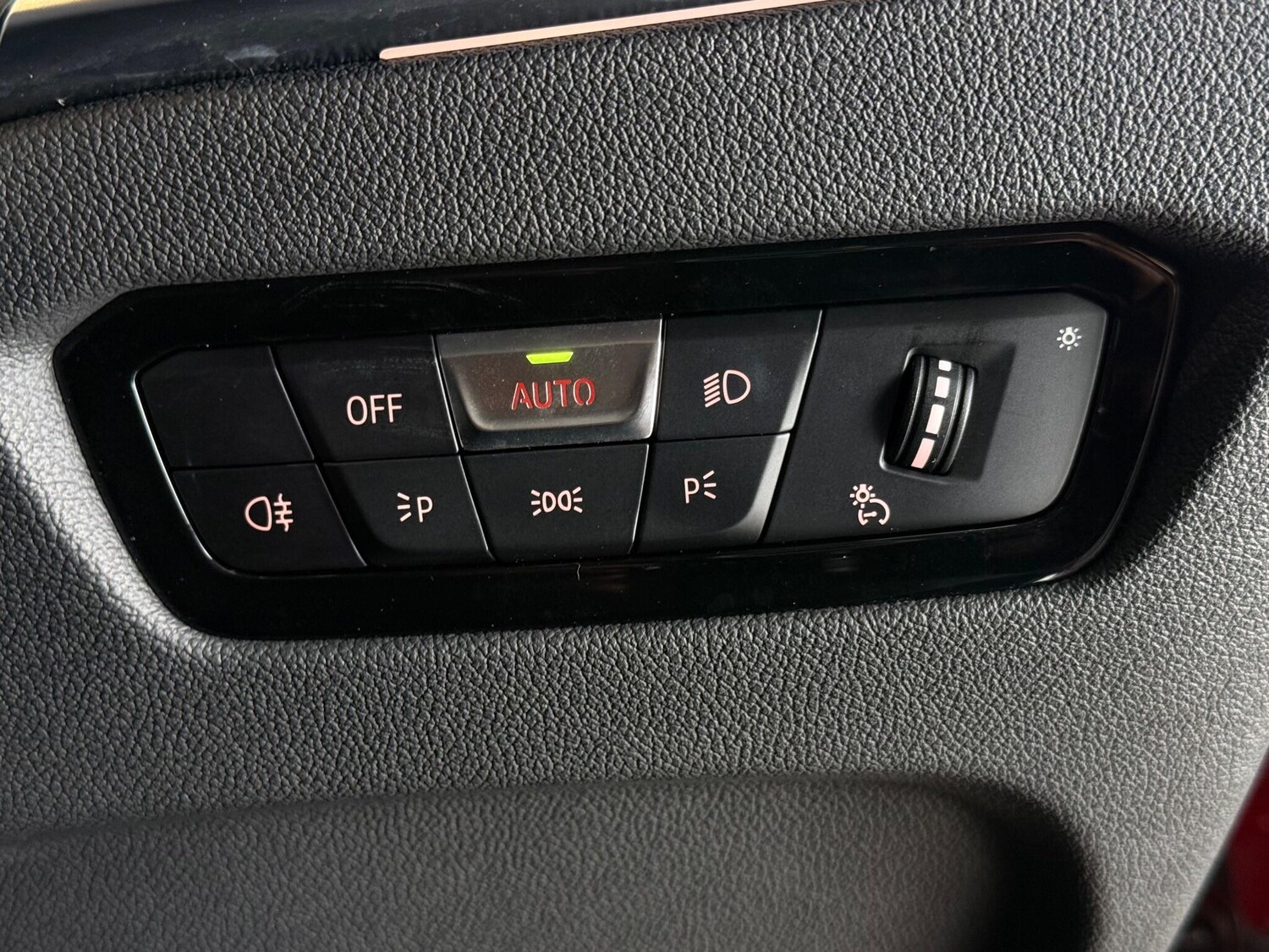 Used BMW 3 Series 2022 for sale - 76539200: Photo 41