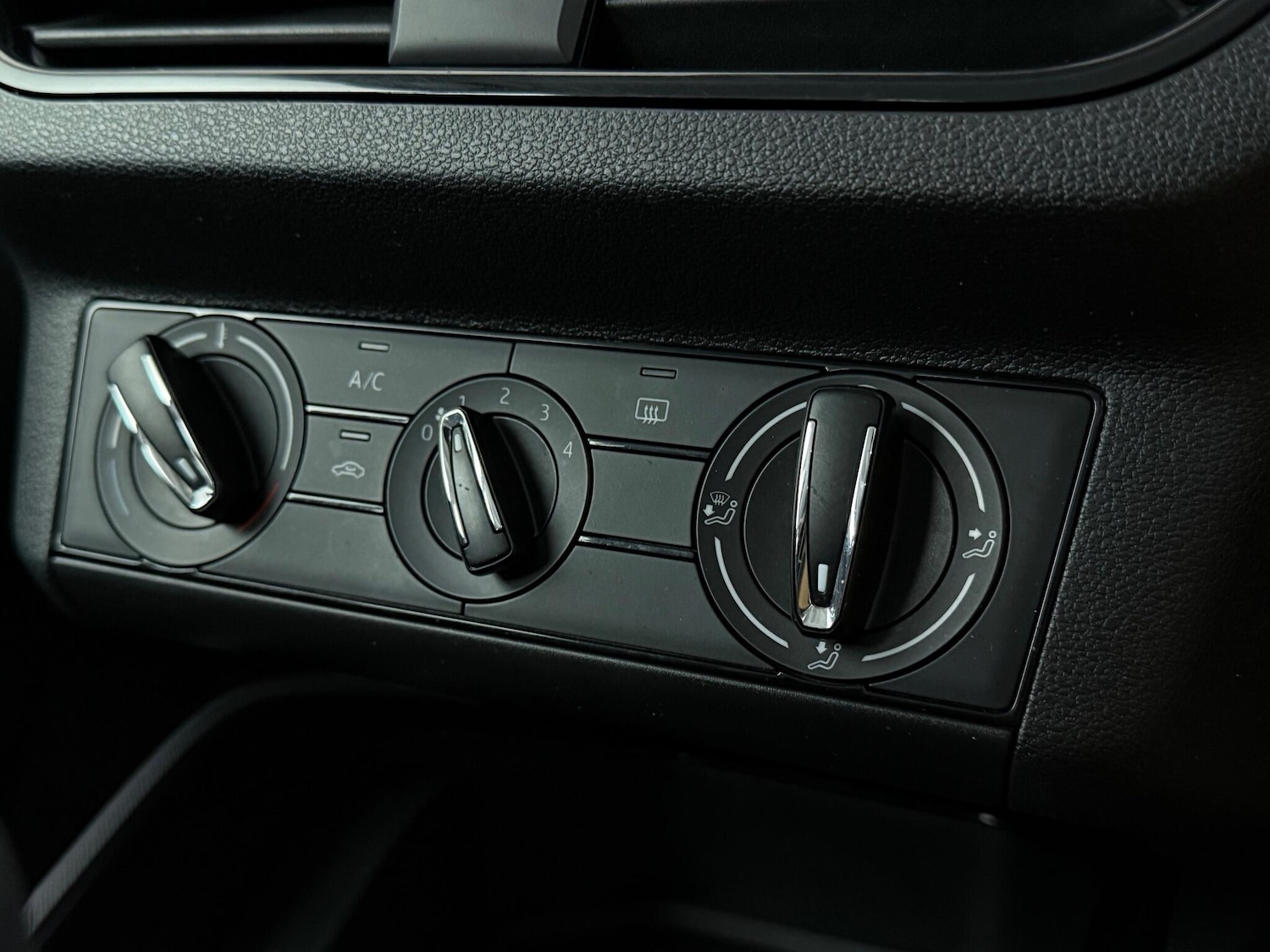 Used Skoda Kamiq 2022 for sale - 77182562: Photo 31