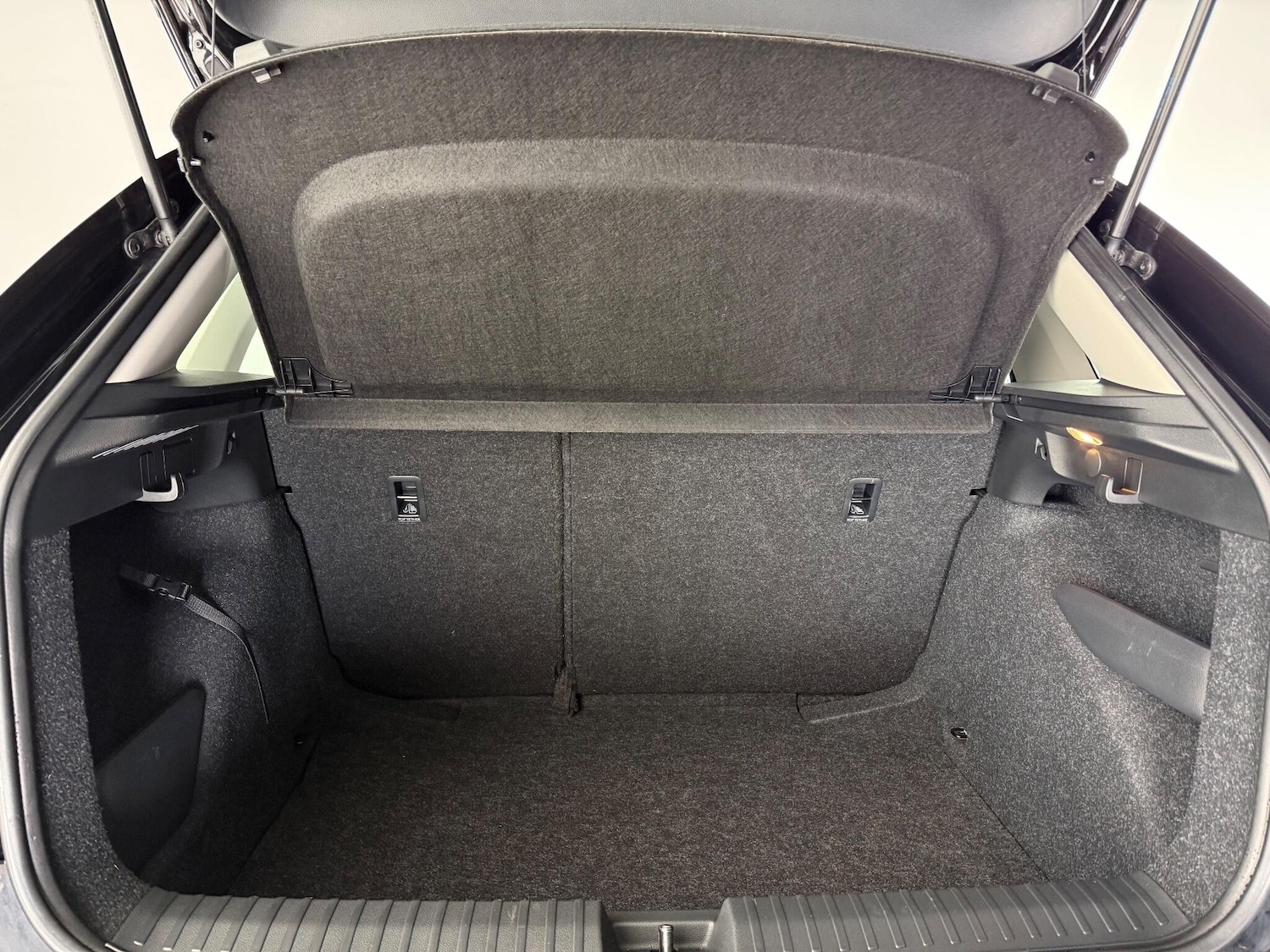 Used Skoda Kamiq 2022 for sale - 77182562: Photo 9