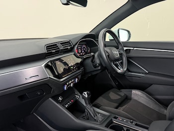 Used Audi Q3 2023 for sale - 78797414: Photo