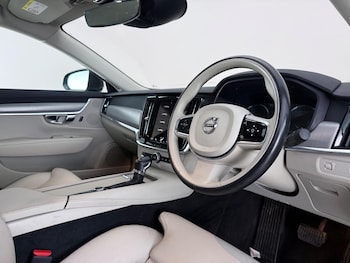 Used Volvo S90 2019 for sale - 78823435: Photo