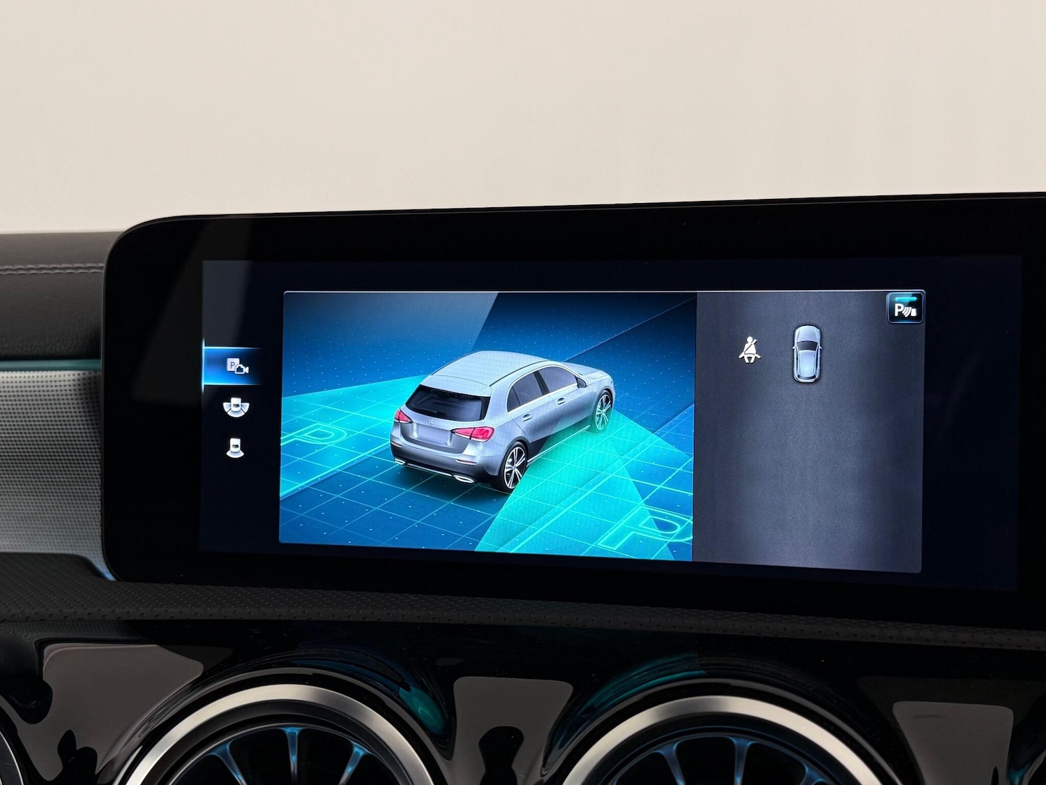 Used Mercedes-Benz A-Class 2021 for sale - 77182448: Photo 23