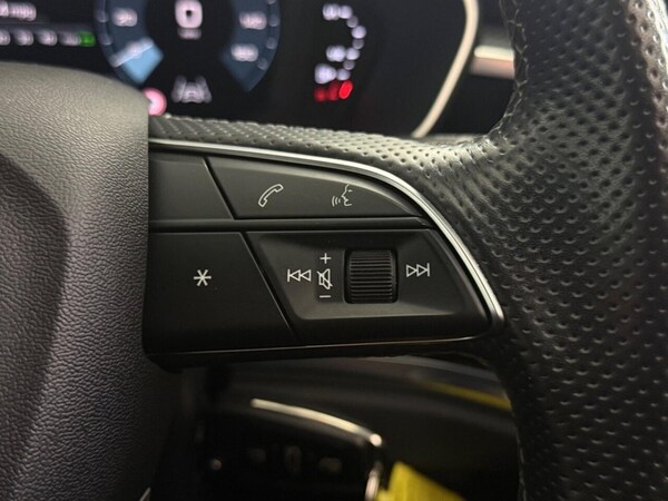 Used Audi Q3 2021 for sale - 75630963: Photo 26