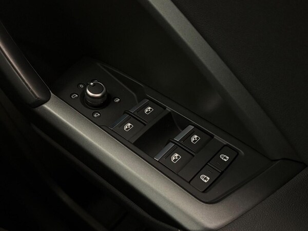 Used Audi Q3 2021 for sale - 75630963: Photo 28