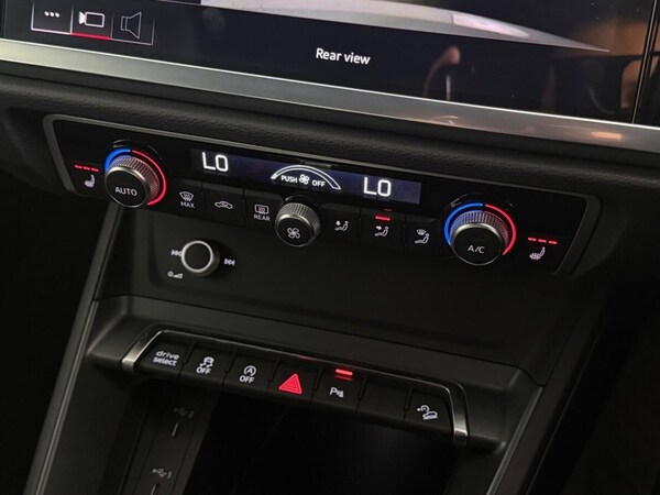 Used Audi Q3 2021 for sale - 75630963: Photo 40