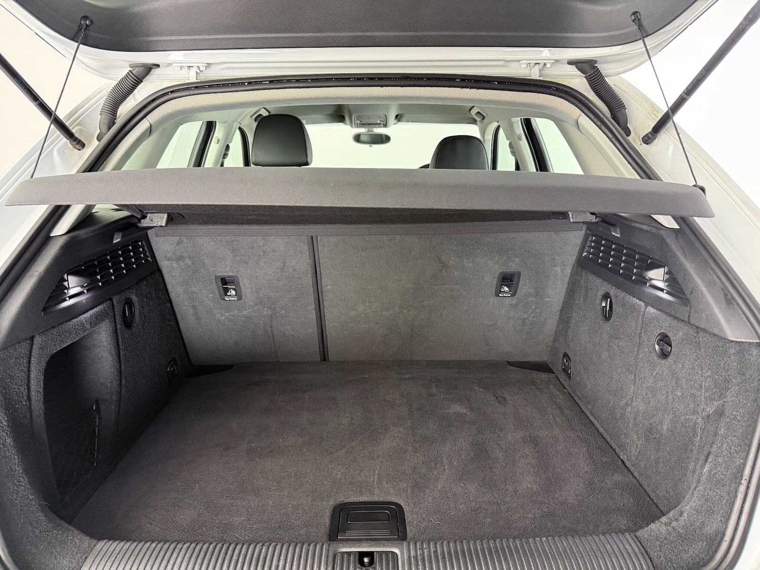 Used Audi A3 2013 for sale - 77182517: Photo 10