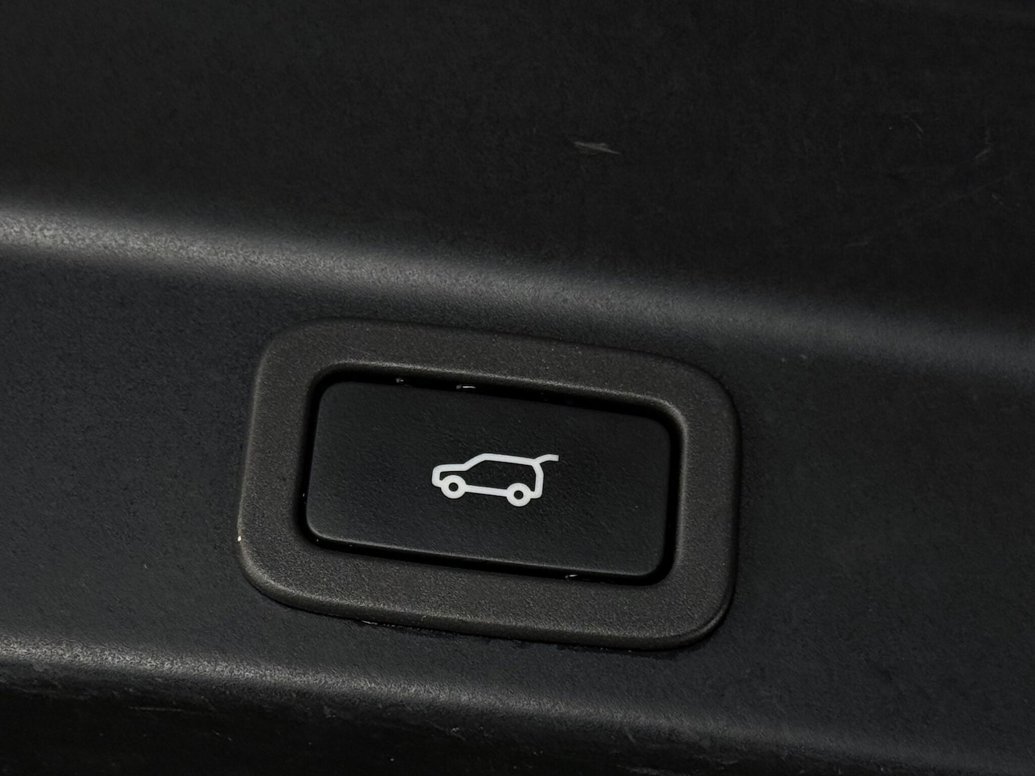 Used Jaguar F-Pace 2018 for sale - 76608288: Photo 13