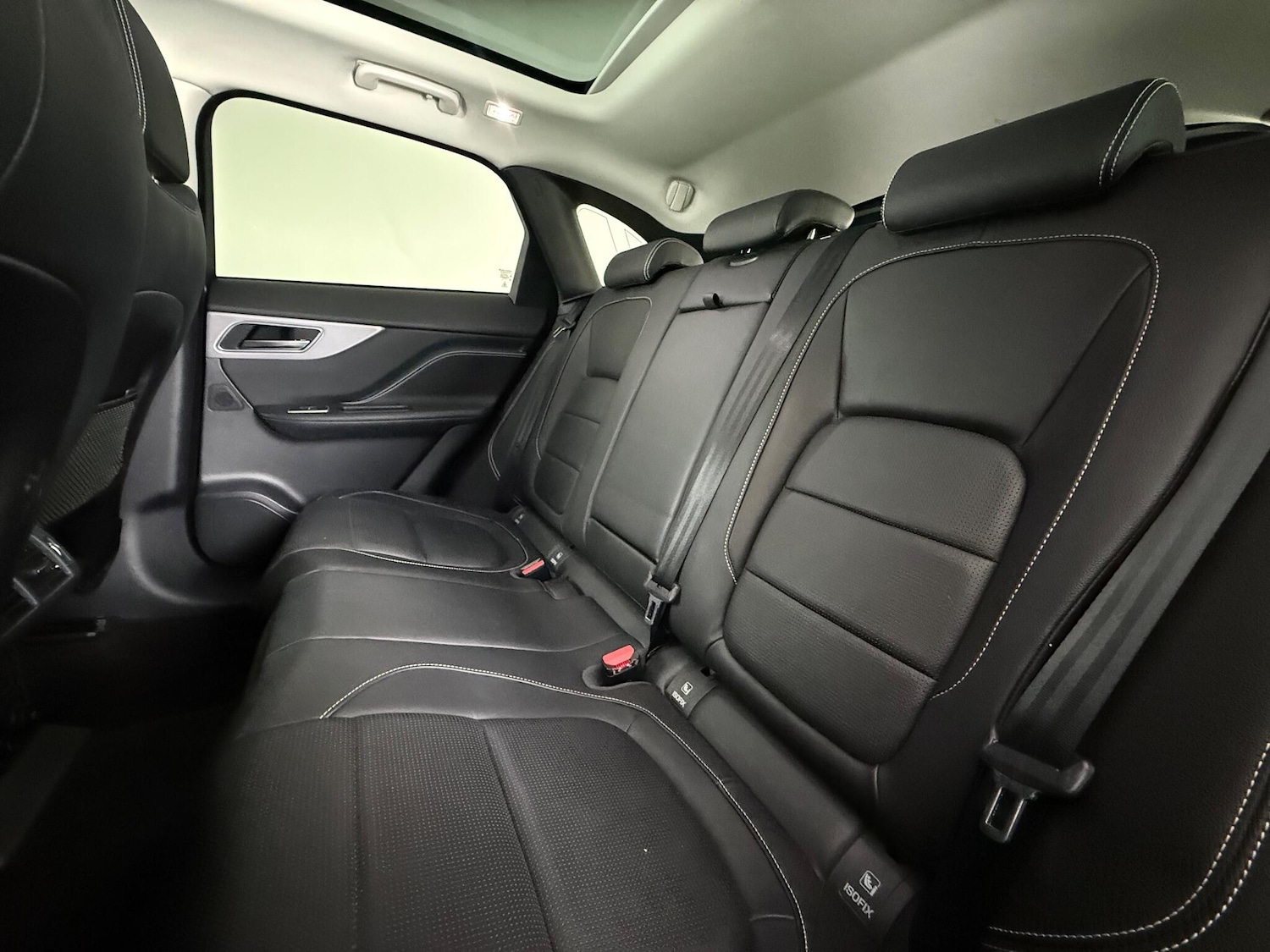 Used Jaguar F-Pace 2018 for sale - 76608288: Photo 17