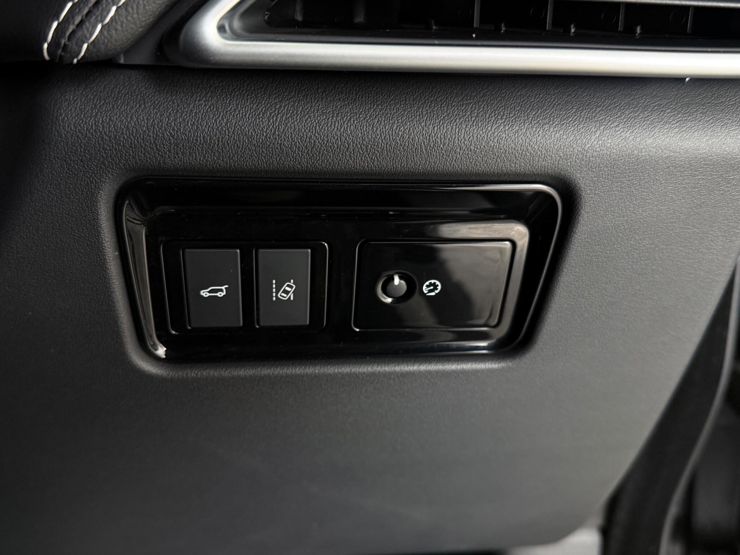 Used Jaguar F-Pace 2018 for sale - 76608288: Photo 42