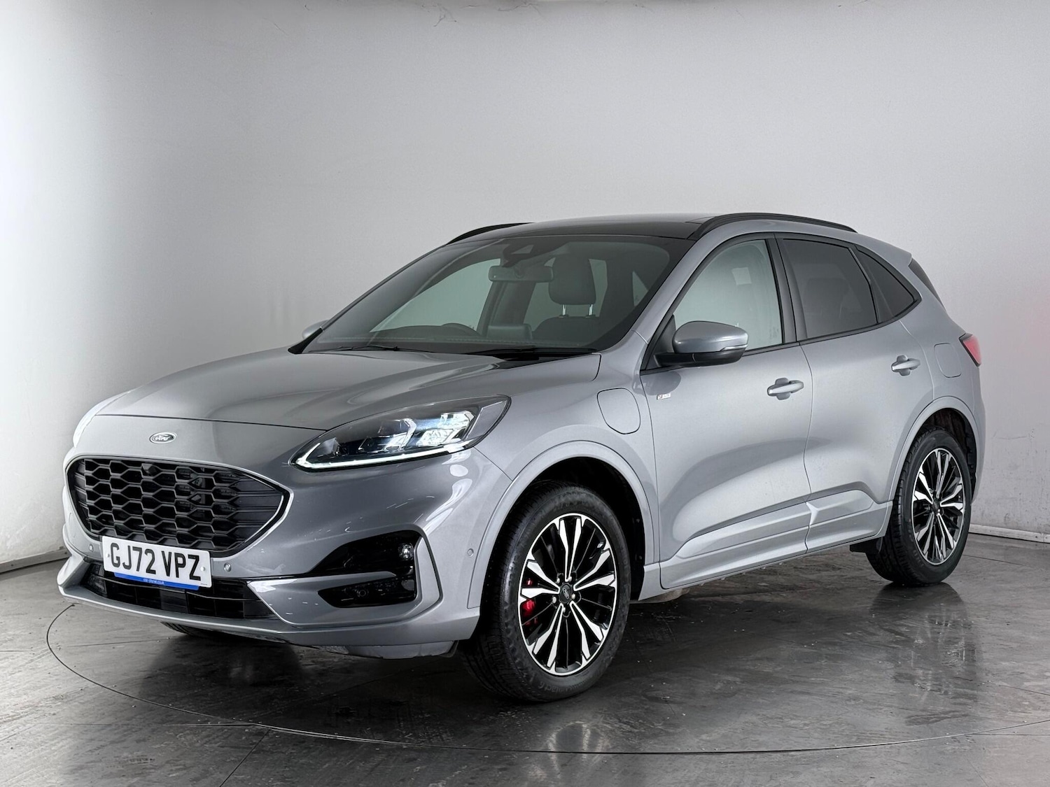 Used Ford Kuga 2022 for sale - 77182350: Photo 2