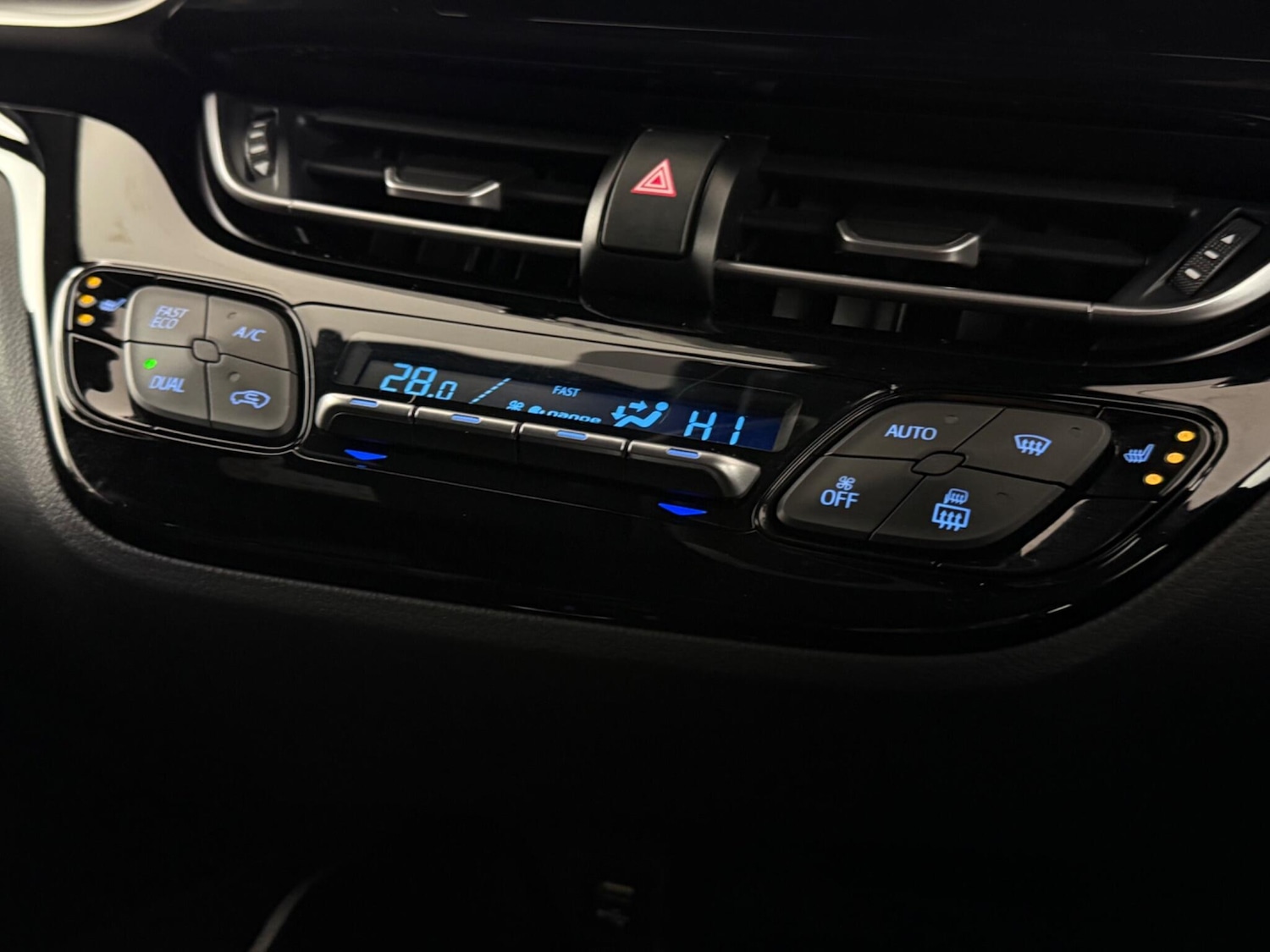 Used Toyota C-HR 2020 for sale - 77568233: Photo 34