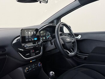 Used Ford Fiesta 2018 for sale - 78797385: Photo