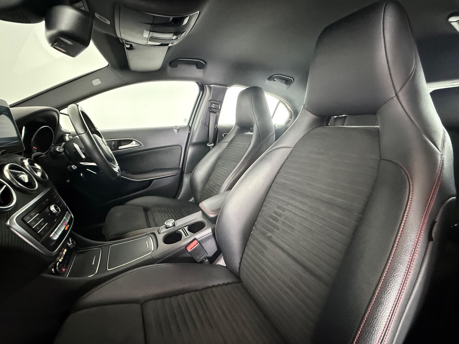 Used Mercedes-Benz A-Class 2017 for sale - 77259795: Photo 10