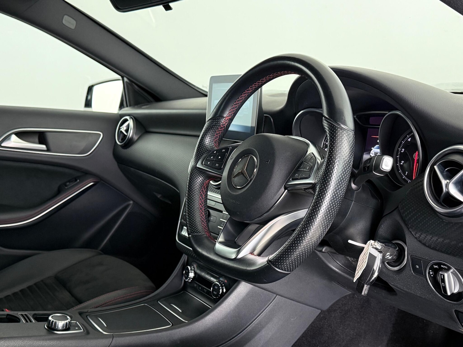 Used Mercedes-Benz A-Class 2017 for sale - 77259795: Photo 15