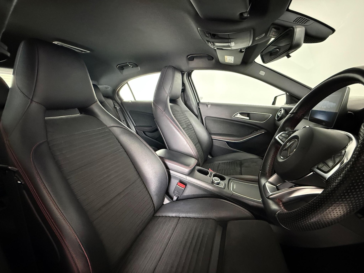 Used Mercedes-Benz A-Class 2017 for sale - 77259795: Photo 9