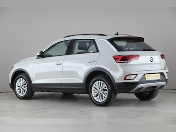 Used Volkswagen T-Roc 2022 for sale - 78348699: Photo