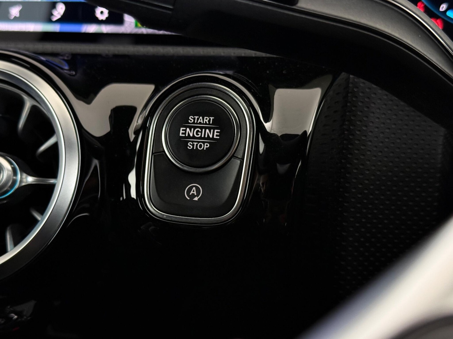 Used Mercedes-Benz A-Class 2020 for sale - 77217617: Photo 32