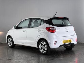 Used Hyundai i10 2022 for sale - 77626358: Photo