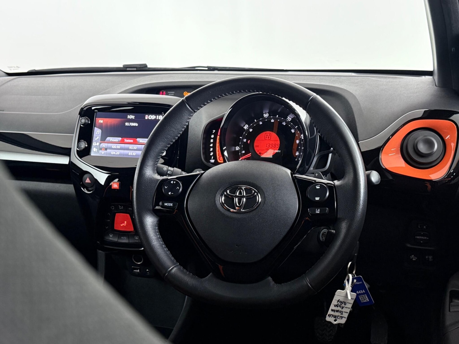 Used Toyota AYGO 2020 for sale - 77387800: Photo 13