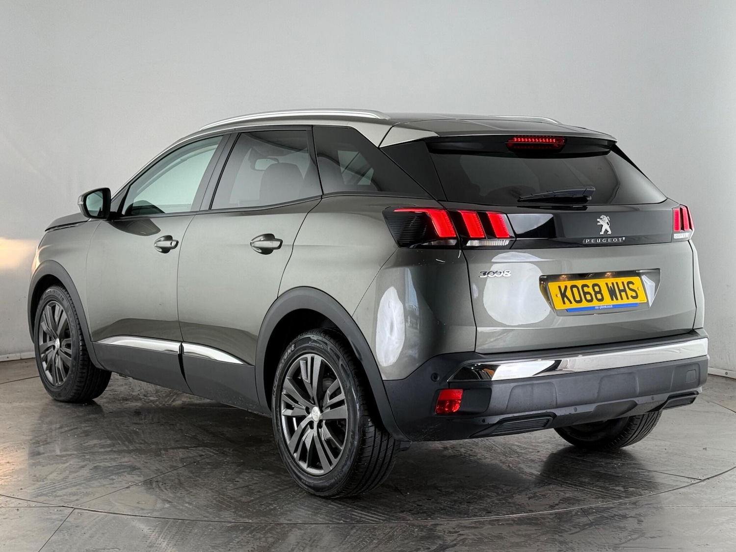 Used Peugeot 3008 2019 for sale - 77243056: Photo 3