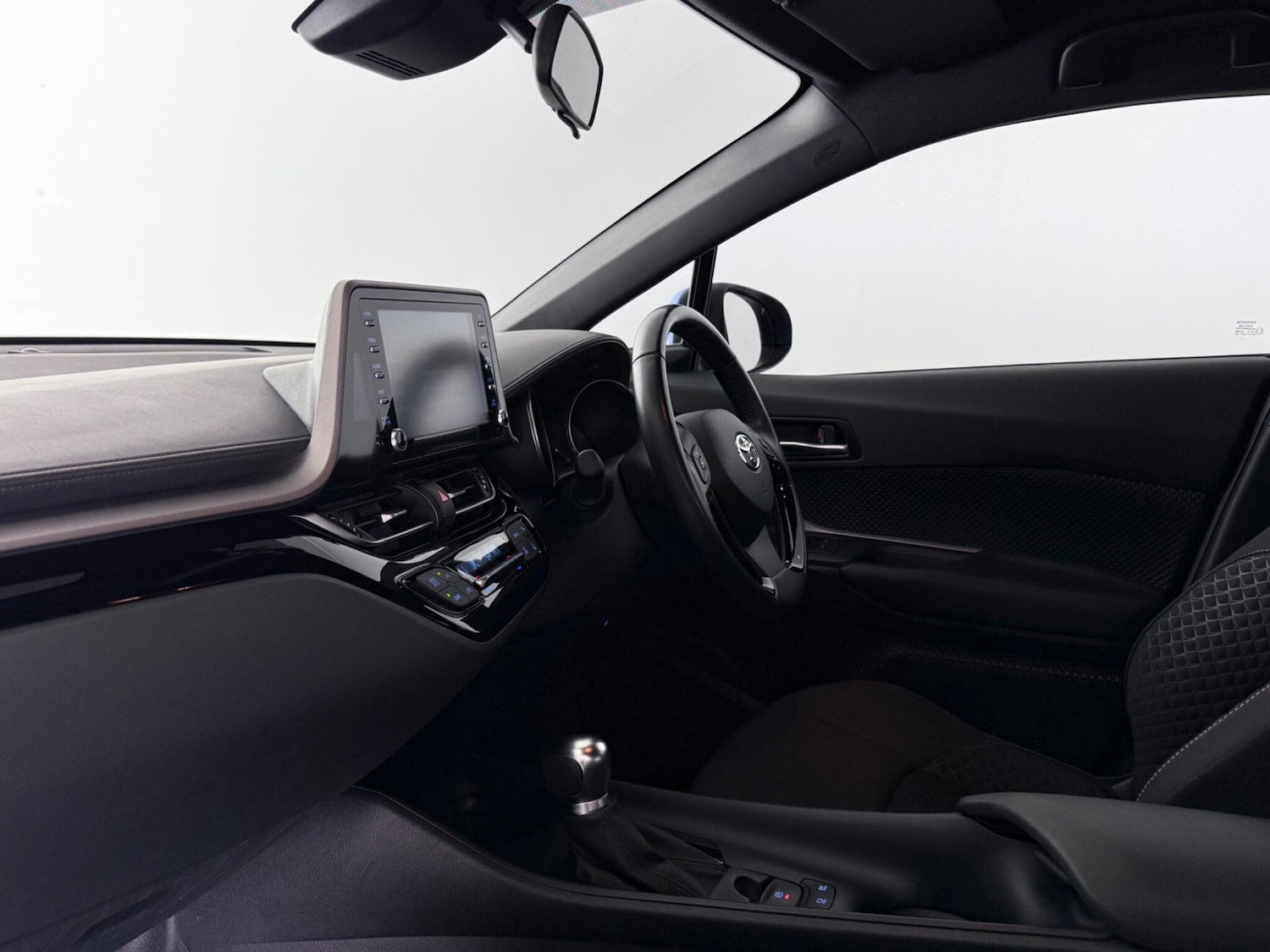 Used Toyota C-HR 2021 for sale - 77332101: Photo 10