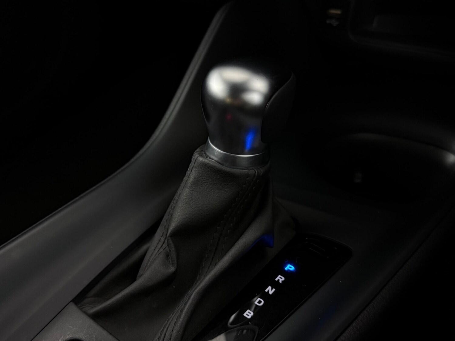 Used Toyota C-HR 2021 for sale - 77332101: Photo 24