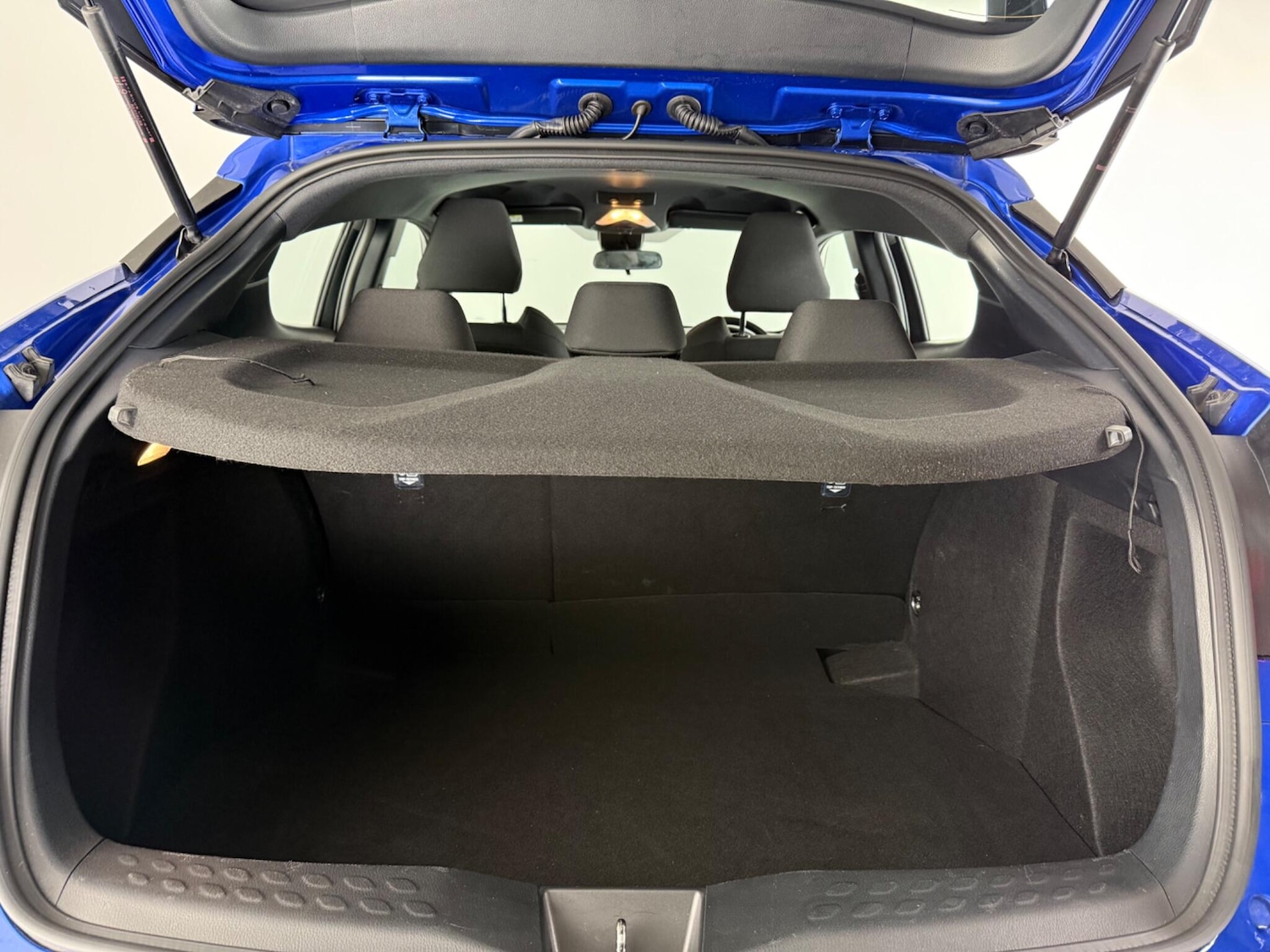 Used Toyota C-HR 2021 for sale - 77332101: Photo 7