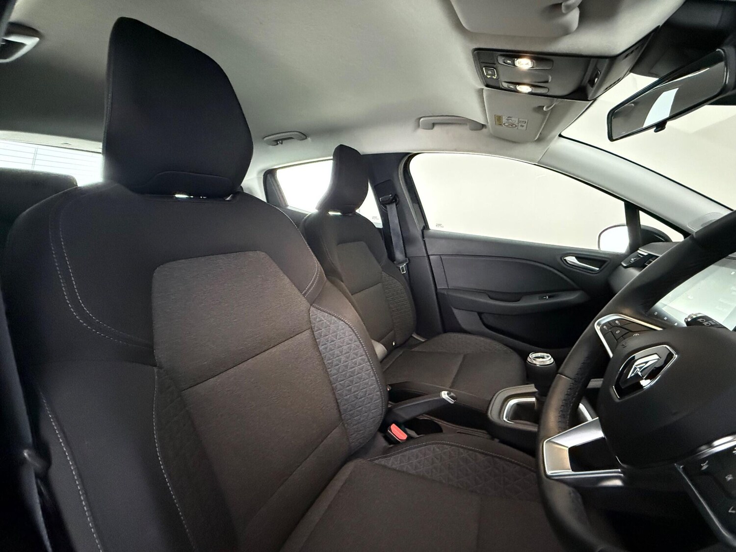 Used Renault Clio 2021 for sale - 78210662: Photo 11